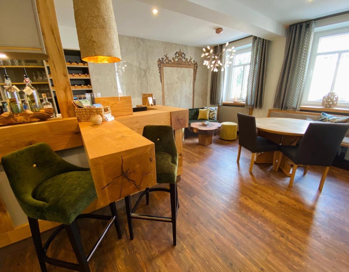 Landgasthaus & Hotel Zur Krone Dahn Ngoại thất bức ảnh