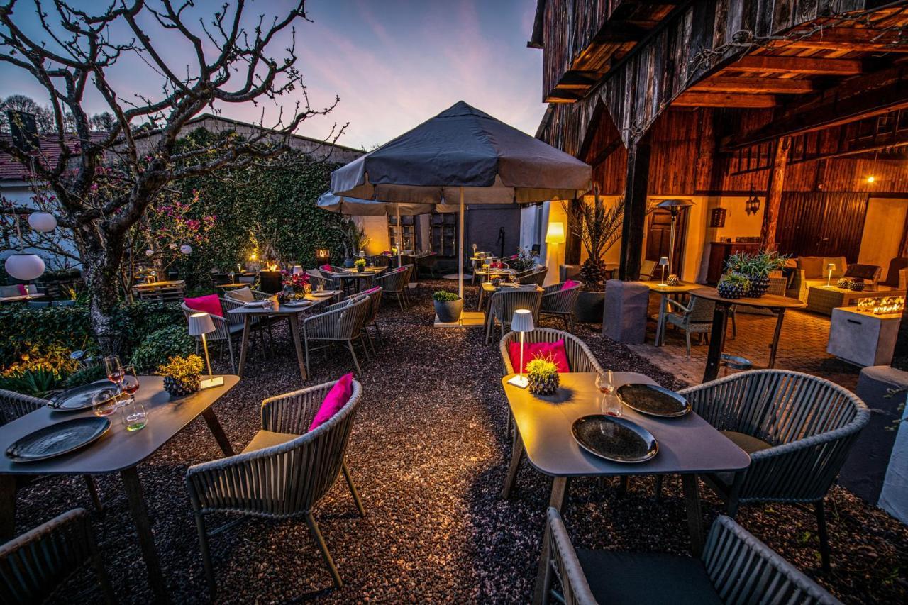 Landgasthaus & Hotel Zur Krone Dahn Ngoại thất bức ảnh