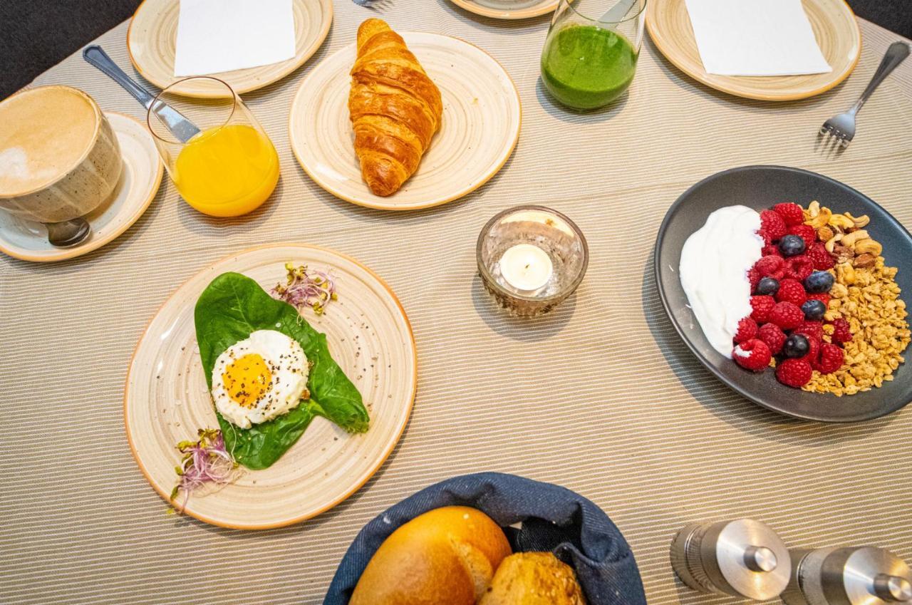 Landgasthaus & Hotel Zur Krone Dahn Ngoại thất bức ảnh